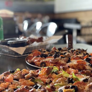Mountain Mike's Pizza - Everest - Pizza Near Me - Costa Mesa, California