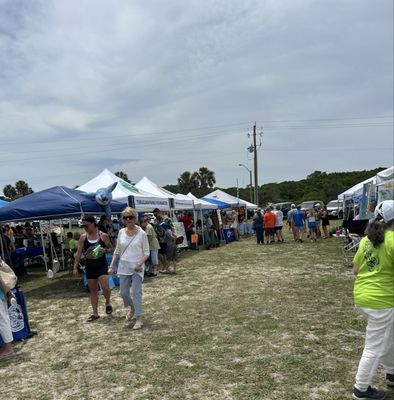 Main Beach Park by null