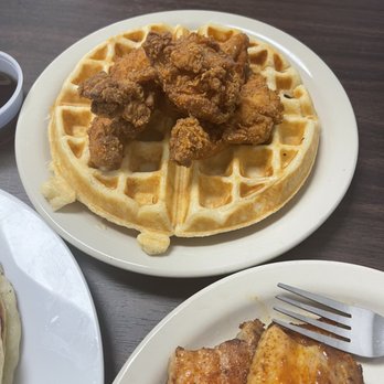 Something in Between - Breakfast & Brunch Near Me - Copperas Cove, Texas Something in Between - Breakfast & Brunch Near Me - Copperas Cove, Texas