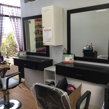 Creative Cutters - Hair Salons Near Me - Nashua, New Hampshire Creative Cutters - Hair Salons Near Me - Nashua, New Hampshire
