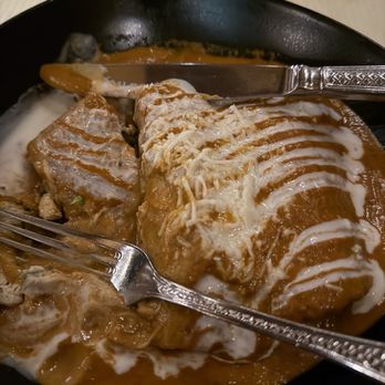 La Frida - Chicken enchiladas - Mexican Near Me - Paraiso Escondido, BCS La Frida - Chicken enchiladas - Mexican Near Me - Paraiso Escondido, BCS