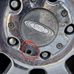 Les Schwab Tire Center
