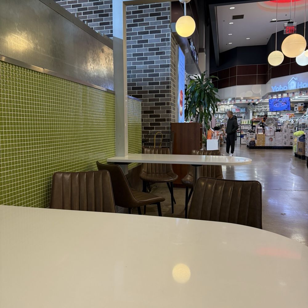 Teavalley - Seating - Bubble Tea Near Me - Plano, Texas Teavalley - Seating - Bubble Tea Near Me - Plano, Texas