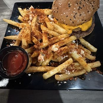 The Twisted Fork - Jalapeño Popper Burger - Food Trucks Near Me - Mount Pleasant, Michigan