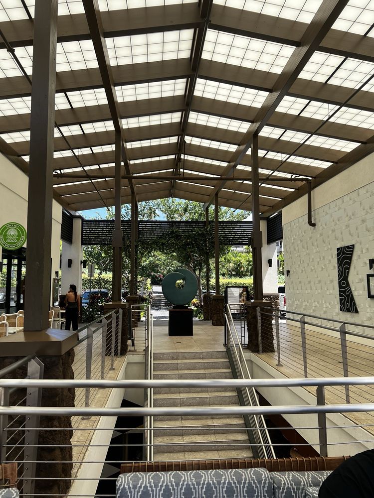 Wailea Village Center Logo