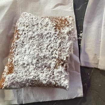 Beignets Expressed - New Orleans styled beignets - Desserts Near Me - Anaheim, California