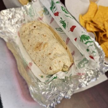 Los Reyes Taqueria - Cali Burrito - Mexican Near Me - Meraux, Louisiana