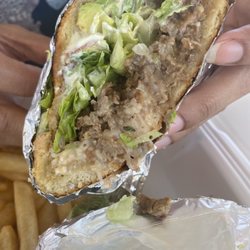 Antojitos Doña Gloria - Torta de carne asada