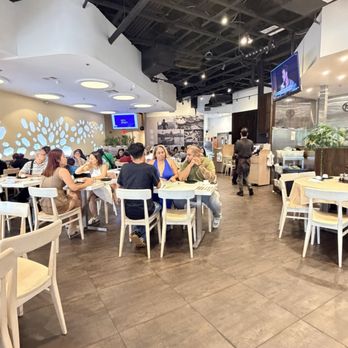 Sam Woo Cafe - Inside - Desserts Near Me - Artesia, California Sam Woo Cafe - Inside - Desserts Near Me - Artesia, California
