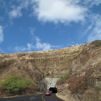 Diamond Head State Monument - Coming from the bus, you must walk through this tunnel to access the trailhead. It's not really marked, but trust me. - Parks Near Me - Honolulu, Hawaii Diamond Head State Monument - Coming from the bus, you must walk through this tunnel to access the trailhead. It's not really marked, but trust me. - Parks Near Me - Honolulu, Hawaii