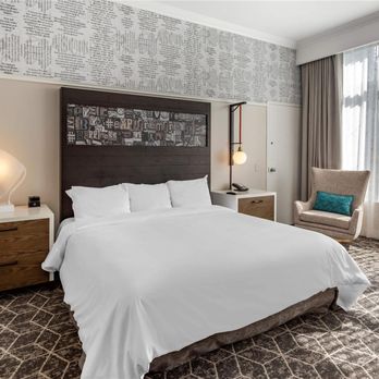 Hotel Blake - Guest room - Hotels Near Me - Chicago, Illinois Hotel Blake - Guest room - Hotels Near Me - Chicago, Illinois