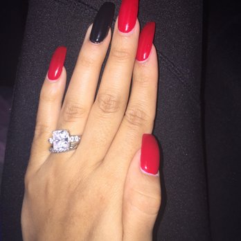 Le Nails - I wouldn't of chosen black for Christmas if they had told me they wouldn't have time to do my design. - Nail Salons Near Me - Simi Valley, California Le Nails - I wouldn't of chosen black for Christmas if they had told me they wouldn't have time to do my design. - Nail Salons Near Me - Simi Valley, California