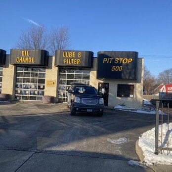 Pit Stop 500 - The building - Auto Repair Near Me - Chicago, Illinois Pit Stop 500 - The building - Auto Repair Near Me - Chicago, Illinois