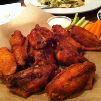 Red Cranberries Restaurant - Hot jumbo wings with veggie sticks - Restaurants Near Me - Toronto, Ontario