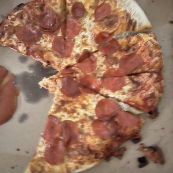 Little Caesars Pizza - Poorly made pizza and uneven slices - Pizza Near Me - Cincinnati, Ohio Little Caesars Pizza - Poorly made pizza and uneven slices - Pizza Near Me - Cincinnati, Ohio