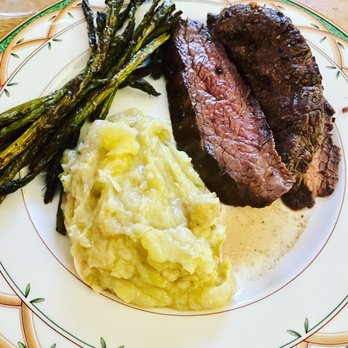 Colossus - Their Thanksgiving mashed potatoes with melted leeks & garlic - Bakeries Near Me - Long Beach, California Colossus - Their Thanksgiving mashed potatoes with melted leeks & garlic - Bakeries Near Me - Long Beach, California
