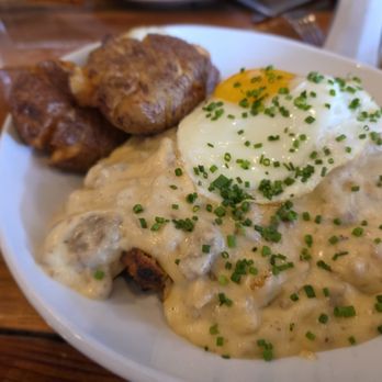 Copper Boar American Pub - Biscuit and Gravy Explosion - Cocktail Bars Near Me - North Liberty, Iowa