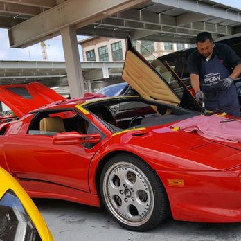 Express Auto Glass - 2014 Lamborghini - Windshield Installation & Repair Near Me - Santa Clara, California Express Auto Glass - 2014 Lamborghini - Windshield Installation & Repair Near Me - Santa Clara, California