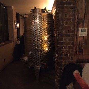 East Mamma - Supposedly this is where the olive oil is kept - Pizza Near Me - Paris, 75 East Mamma - Supposedly this is where the olive oil is kept - Pizza Near Me - Paris, 75