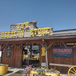 J R's Western Store - Front entrance