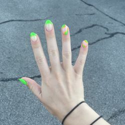 Spa Nails - Green nails