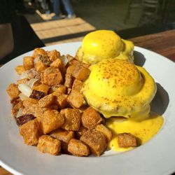 Chesapeake Bennies was a delicious ensemble, perfect portion, the home fries were extra crisp as requested.