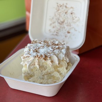 Pie Dive Bar - Banana Bourbon Cream Pie.  To go. - Dive Bars Near Me - Snohomish, Washington