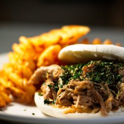 Chinese Spiced Braised Pork on Chinese Bun
