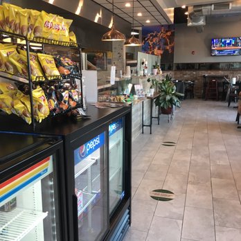 Maria's Kitchen - Clean interior - Burgers Near Me - West Roxbury, Massachusetts