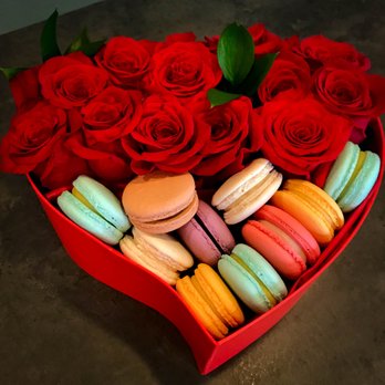 Oksa Cakes - Roses and macarons heart gift box - Bakeries Near Me - Flagler Beach, Florida Oksa Cakes - Roses and macarons heart gift box - Bakeries Near Me - Flagler Beach, Florida