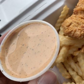 Raising Cane's Chicken Fingers - Oh, the sauce! - Fast Food Near Me - Clovis, California
