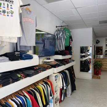 Apt Skate Shop - Skate Shops Near Me - Torrance, California Apt Skate Shop - Skate Shops Near Me - Torrance, California