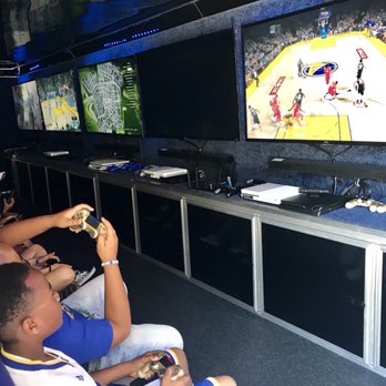 Royal Elite Rolling Video Games - Game Truck Rental Near Me Royal Elite Rolling Video Games - Game Truck Rental Near Me