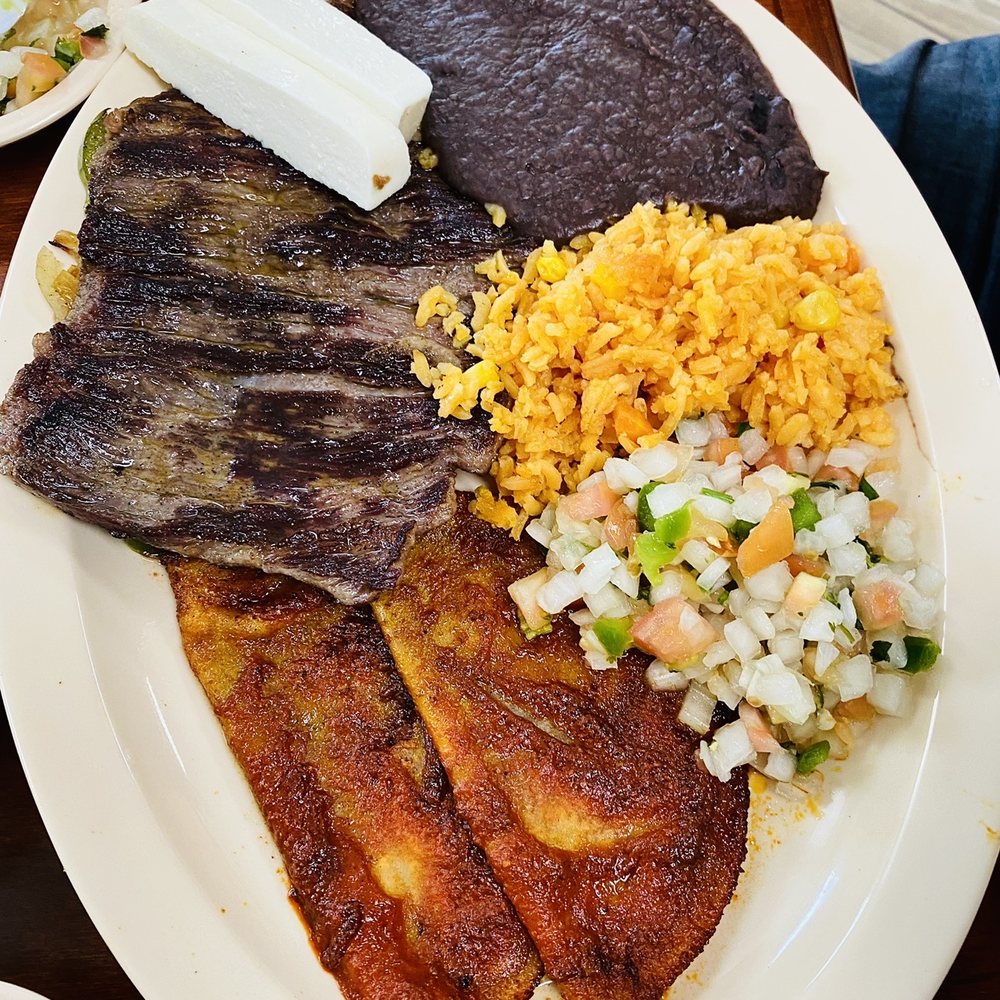 Mexpozole Restaurant - Tampiqueña Plate - Breakfast & Brunch Near Me - Katy, Texas Mexpozole Restaurant - Tampiqueña Plate - Breakfast & Brunch Near Me - Katy, Texas