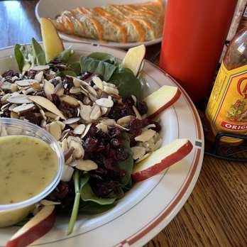 MeMe's Cafe - Salad - American Near Me - Springdale, Utah MeMe's Cafe - Salad - American Near Me - Springdale, Utah