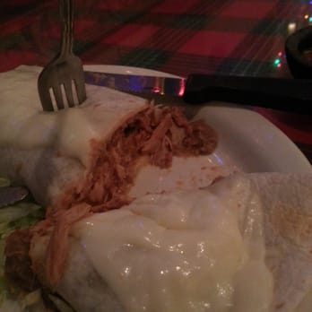 El Puente - Chicken burrito. - Mexican Near Me - St. Charles, Illinois El Puente - Chicken burrito. - Mexican Near Me - St. Charles, Illinois