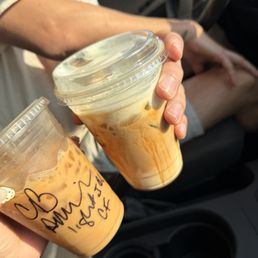 Caramel macchiato & Creme brûlée iced coffee Caramel macchiato & Creme brûlée iced coffee