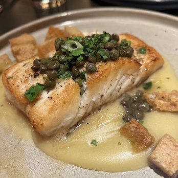 Violí Oakbrook - Roasted Halibut - Greek Near Me - Oak Brook, Illinois