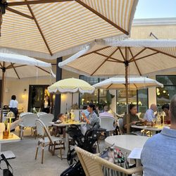 Motek - Boca Raton - Ambient spot on patio at dusk!