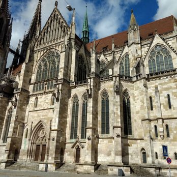 Regensburger Dom St. Peter - Churches Near Me - Regensburg, BY