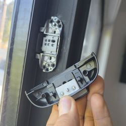 J & S Windows and Doors - The cap fell off when I opened the window freshly installed.