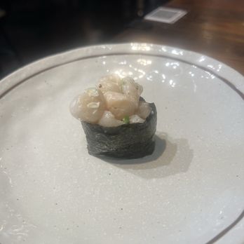 Jackpot Sushi & Crab - Bay Scallop nigiri - Sushi Bars Near Me - Los Angeles, California Jackpot Sushi & Crab - Bay Scallop nigiri - Sushi Bars Near Me - Los Angeles, California