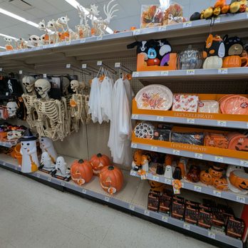 Walgreens - Halloween decor - Cosmetics & Beauty Supply Near Me - Rochester, New York Walgreens - Halloween decor - Cosmetics & Beauty Supply Near Me - Rochester, New York
