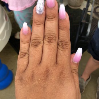 Yen Nail Salon - Nail Salons Near Me - Upper Darby, Pennsylvania