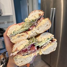 Bacon & Veggie Sandwich Bacon & Veggie Sandwich