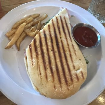 Hideaway House - Italian Grinder* - Pizza Near Me - Sedona, Arizona Hideaway House - Italian Grinder* - Pizza Near Me - Sedona, Arizona