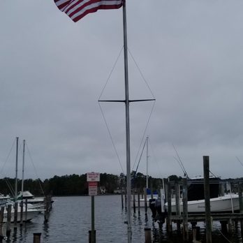 Mills Marina - Marinas Near Me - Seaford, Virginia