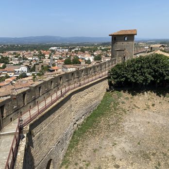 Château Comtal - Defensive outer wall - Castles Near Me - Carcassonne, 11