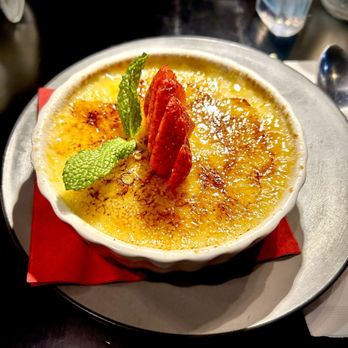 Bloom Botanical Bistro - Crème brûlée - New American Near Me - Queens, New York Bloom Botanical Bistro - Crème brûlée - New American Near Me - Queens, New York