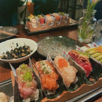 Sushi Tokoro - Classic set - Sushi Bars Near Me - New York, New York Sushi Tokoro - Classic set - Sushi Bars Near Me - New York, New York